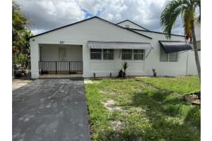 251 Nw 49th Ave 251, Miami