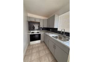 6071 Sw 33rd St 1, Miramar