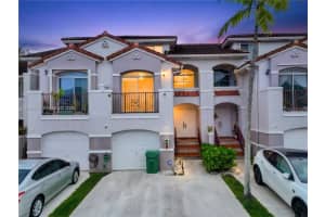 10101 Sw 154th Cir Ct 107, Miami