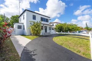 130 Sw 31st Ct 3, Miami