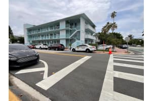 1004 Pennsylvania Ave 15, Miami Beach