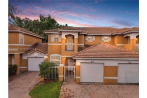 2817 Nw 99th Ter, Sunrise