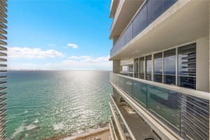 1850 S Ocean Dr 3510, Hallandale Beach