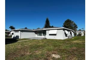 4753 Nw 41st St, Lauderdale Lakes