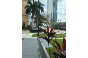17560 Atlantic Blvd 302, Sunny Isles Beach