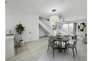 1861 Salerno Cir 1861, Weston 1861 Salerno Cir 1861, Weston