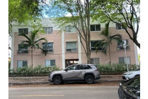 1110 Salzedo St 2c, Coral Gables 1110 Salzedo St 2c, Coral Gables