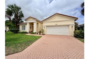 608 Sw Chesapeake Ct, Port Saint Lucie