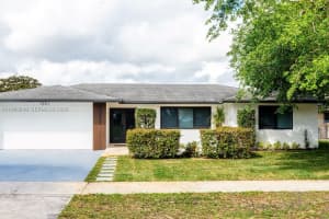 7951 Sw 30th St, Davie