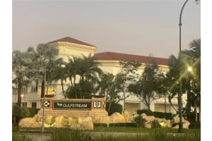 1817 S Ocean Dr 221, Hallandale Beach