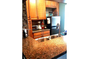 2219 Polk St 6a, Hollywood