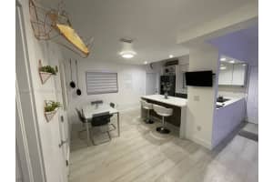 325 Nw 19th Ln 30, Miami