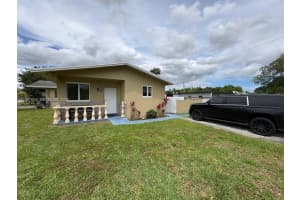 2550 Sw 58th Ave A, West Park