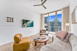 2678 Tigertail Ave 1505, Miami