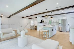 1144 Johnson St, Hollywood