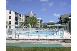 1780 Ne 191st St 300-2, Miami