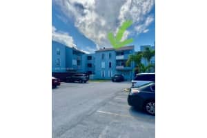 1725 W 60th St F316, Hialeah