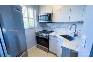 1731 Se 15th St 315, Fort Lauderdale
