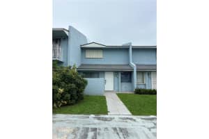 3826 Sw 107th Ave 2-2, Miami