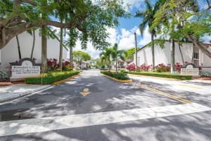 13446 Sw 62nd St 102e, Miami