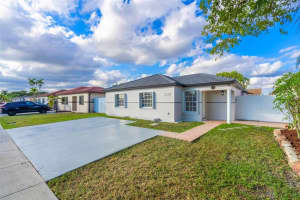 14755 Sw 82nd Ter, Miami