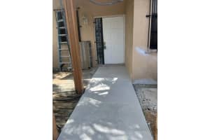 6714 Nw 188th Ter, Hialeah