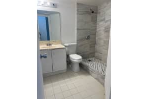 8801 Wiles Rd 305, Coral Springs