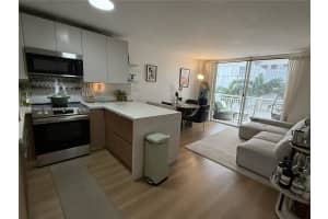 1666 West Ave 305, Miami Beach