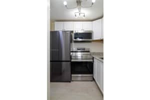 2935 Ne 163rd St 4t, North Miami Beach