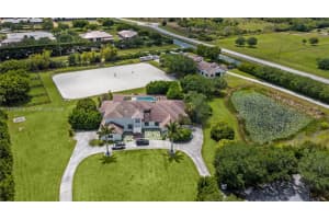 15722 Sunnyland Ln, Wellington