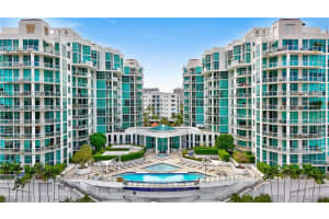 3131 Ne 188th St 1-1205, Aventura
