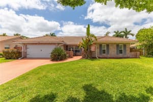 1261 Nw 95th Ave, Plantation
