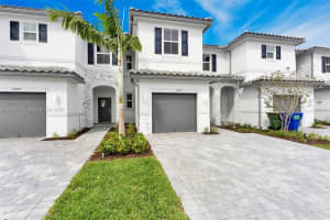 11925 Nw 46th St, Coral Springs