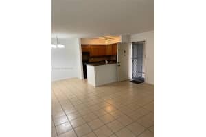 9608 W Mcnab Rd 103, Tamarac