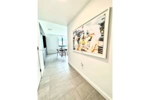 227 Ne 2nd St 2306, Miami