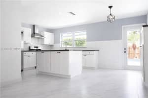 11841 Nw 30th Pl, Sunrise 11841 Nw 30th Pl, Sunrise