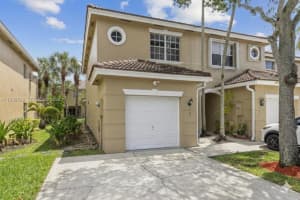 365 Sw 122nd Ave, Pembroke Pines