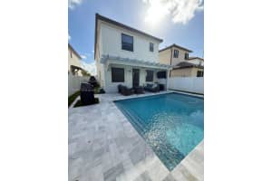 3567 W 110th Ter, Hialeah