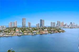 19101 Ne 36th Ct 1811, Aventura