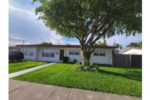 8245 Sw 43rd St, Miami 8245 Sw 43rd St, Miami
