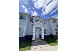 7319 Nw 174th Ter 103, Hialeah