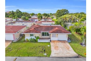 1280 Nw 49th St, Deerfield Beach