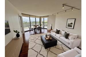 1000 Quayside Ter 1009, Miami