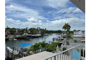 925 Ne 26th Ave 925, Hallandale Beach