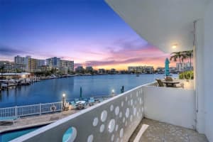 2500 Diana Drive 216, Hallandale Beach