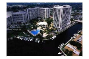 500 Three Islands Blvd 711, Hallandale Beach