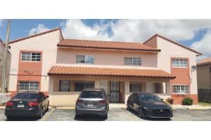 7777 W 29th Ln 202-33, Hialeah