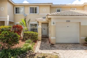 17083 Nw 23rd St, Pembroke Pines