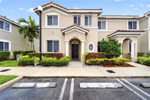 2440 Se 10th Ct, Homestead