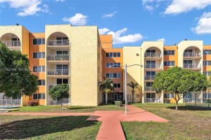 7010 Nw 186th St 5-410, Hialeah 7010 Nw 186th St 5-410, Hialeah